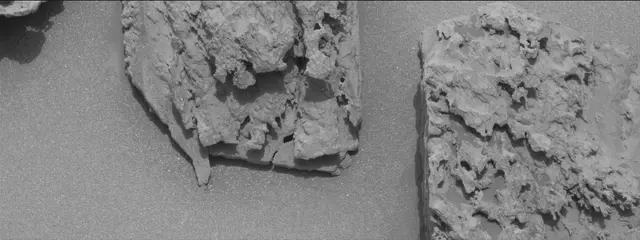 Sol 3643: Mast Camera (Mastcam)
