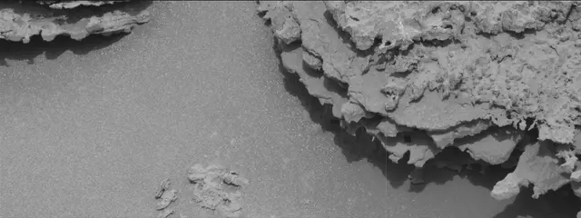 Sol 3643: Mast Camera (Mastcam)