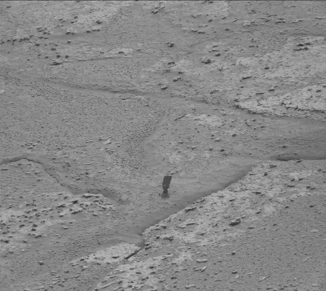 Sol 3644: Mast Camera (Mastcam)