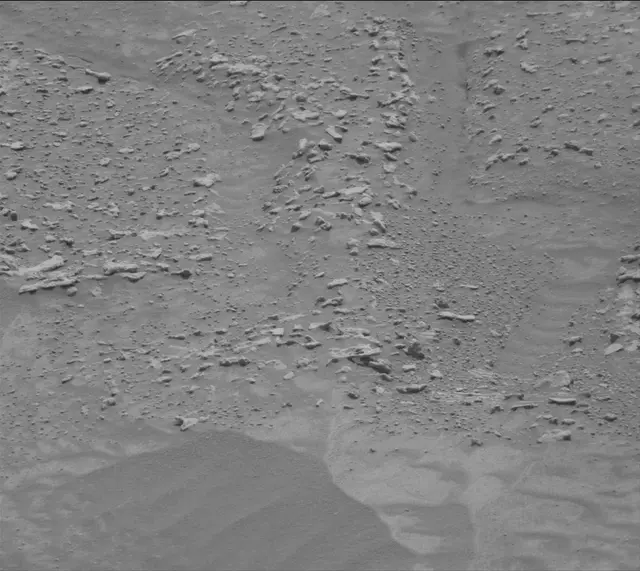 Sol 3644: Mast Camera (Mastcam)