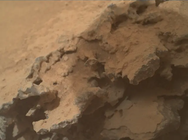 Sol 3644: Mars Hand Lens Imager (MAHLI)