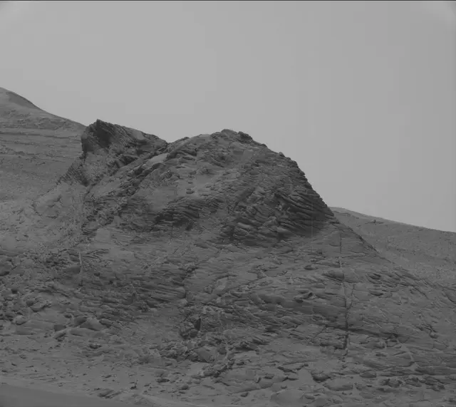 Sol 3645: Mast Camera (Mastcam)