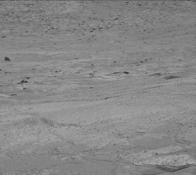 Sol 3645: Mast Camera (Mastcam)