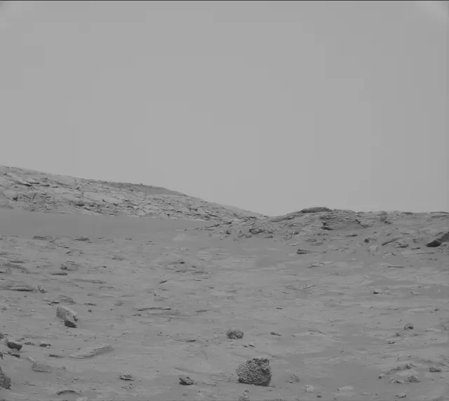 Sol 3645: Mast Camera (Mastcam)
