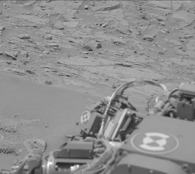 Sol 3645: Mast Camera (Mastcam)