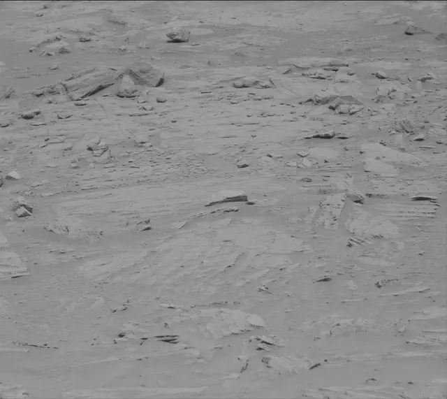 Sol 3645: Mast Camera (Mastcam)