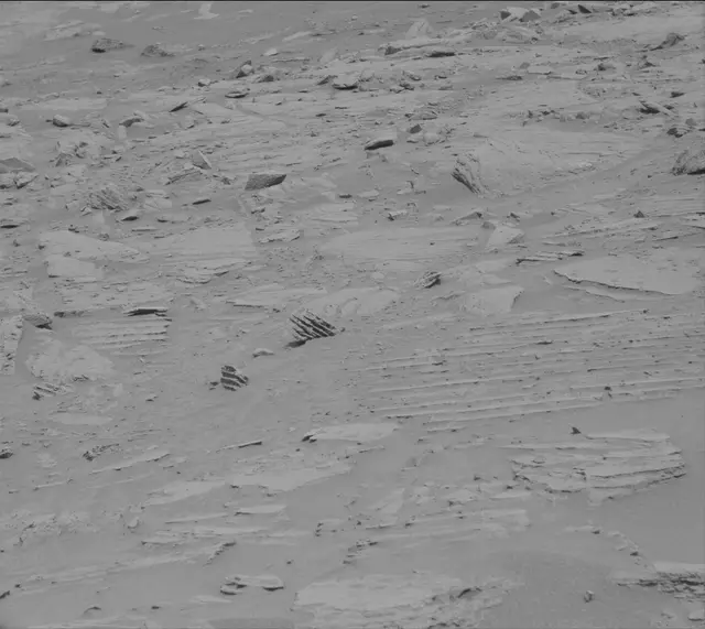 Sol 3645: Mast Camera (Mastcam)