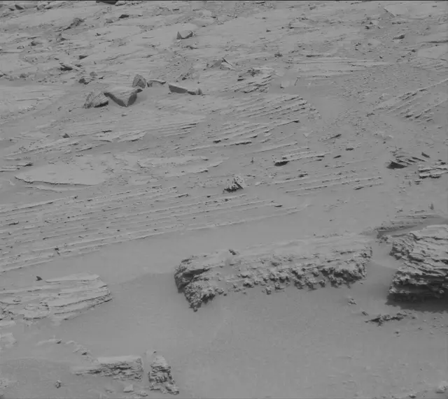 Sol 3645: Mast Camera (Mastcam)