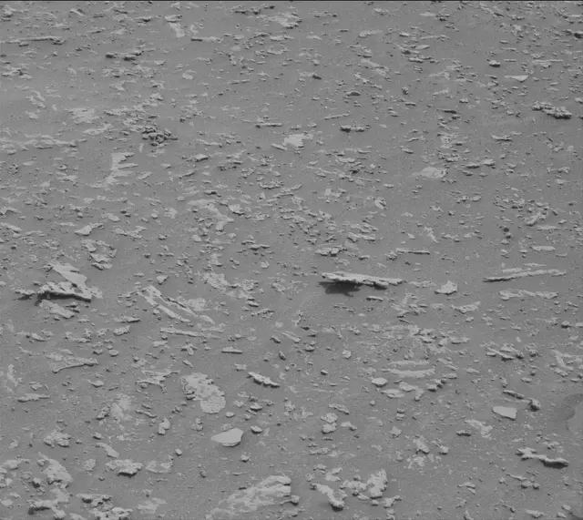 Sol 3645: Mast Camera (Mastcam)
