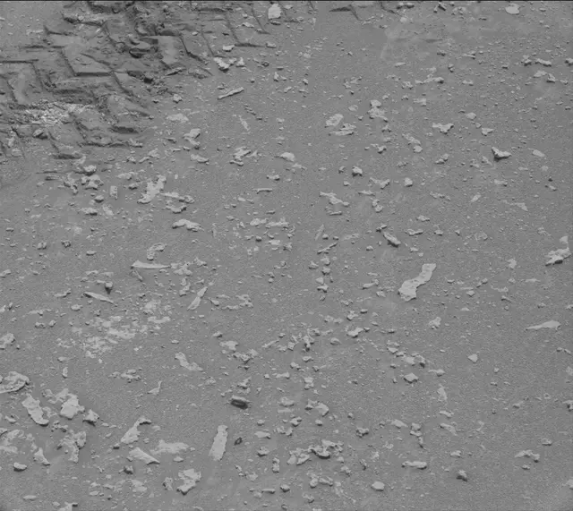 Sol 3645: Mast Camera (Mastcam)