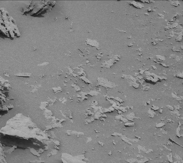 Sol 3645: Mast Camera (Mastcam)
