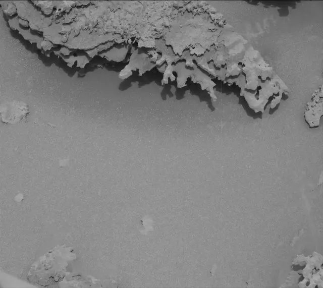 Sol 3645: Mast Camera (Mastcam)