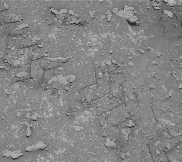 Sol 3645: Mast Camera (Mastcam)