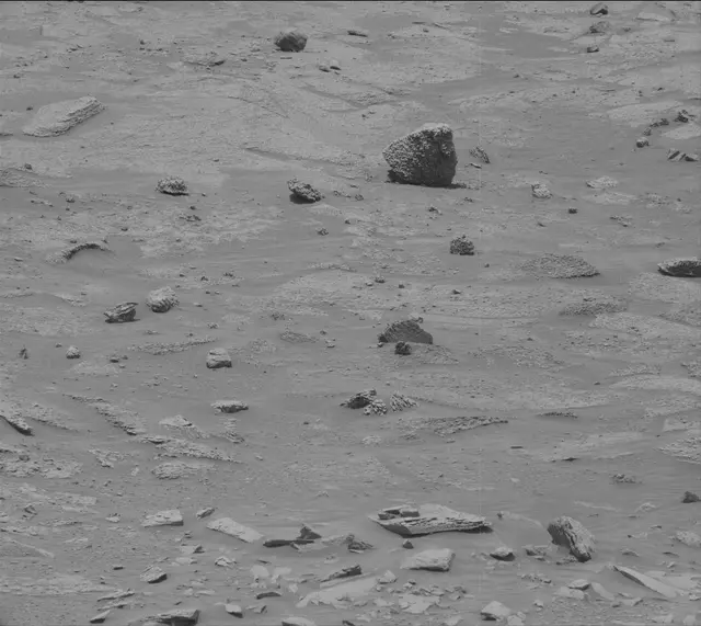 Sol 3645: Mast Camera (Mastcam)