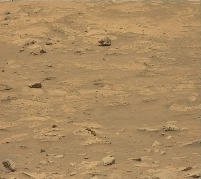 Sol 3645: Mast Camera (Mastcam)
