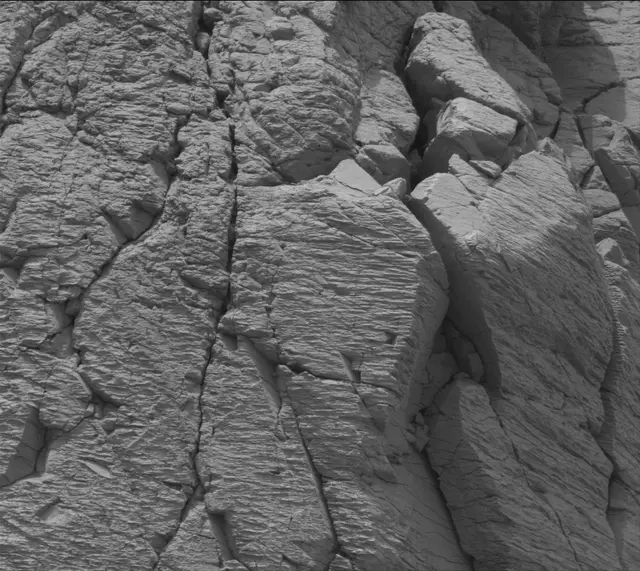 Sol 3645: Mast Camera (Mastcam)