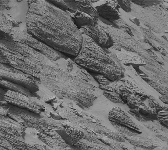 Sol 3645: Mast Camera (Mastcam)