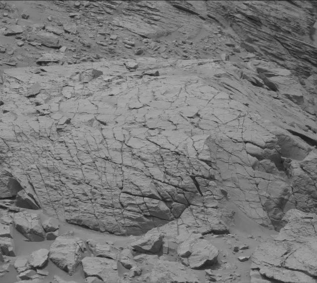 Sol 3645: Mast Camera (Mastcam)