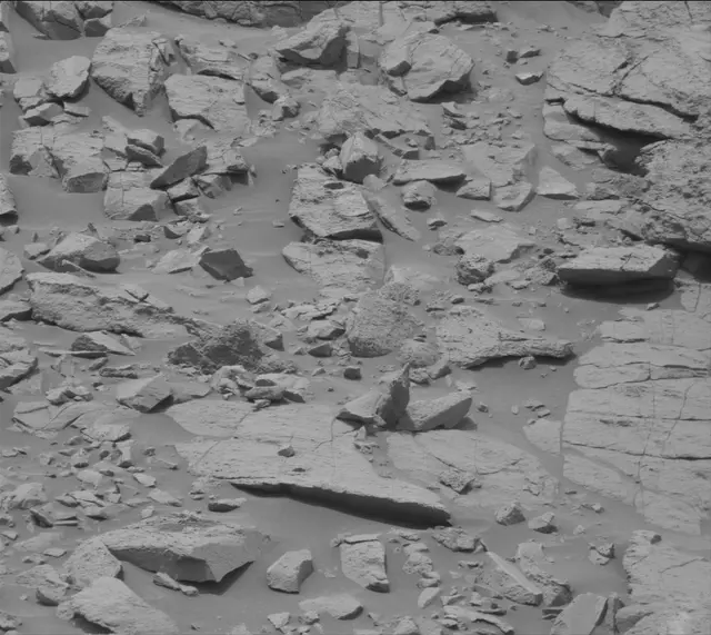 Sol 3645: Mast Camera (Mastcam)