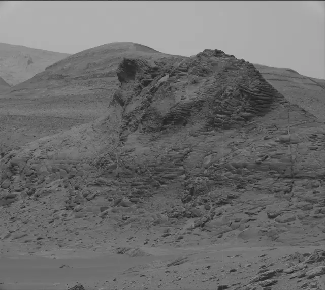 Sol 3646: Mast Camera (Mastcam)