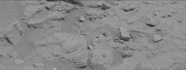 Sol 3646: Mast Camera (Mastcam)