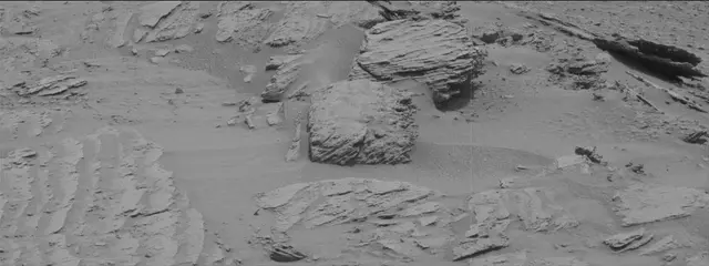 Sol 3646: Mast Camera (Mastcam)