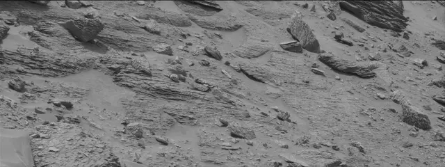 Sol 3646: Mast Camera (Mastcam)