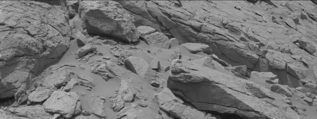 Sol 3646: Mast Camera (Mastcam)