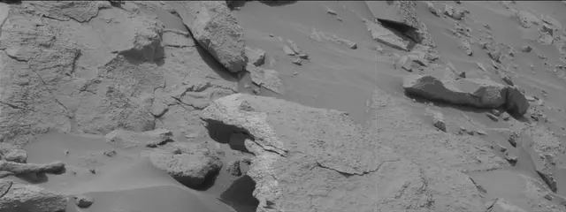 Sol 3646: Mast Camera (Mastcam)