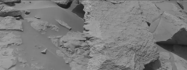 Sol 3646: Mast Camera (Mastcam)