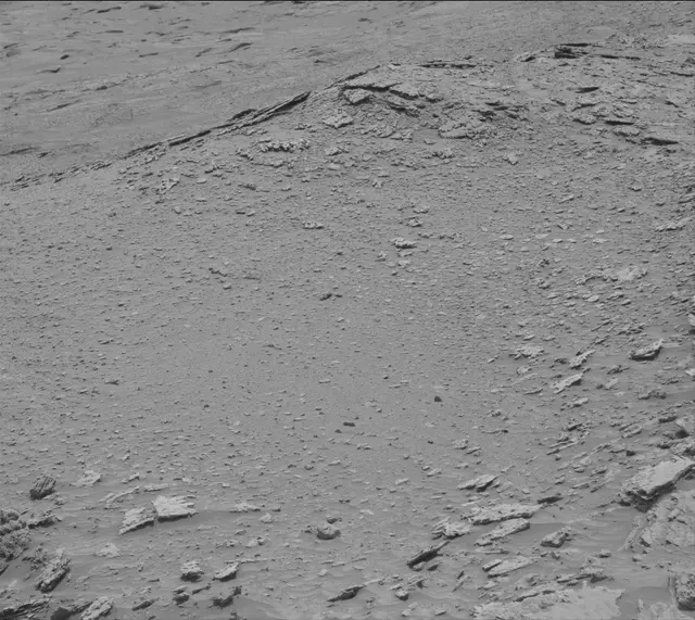 Sol 3646: Mast Camera (Mastcam)