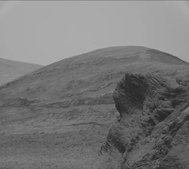 Sol 3646: Mast Camera (Mastcam)