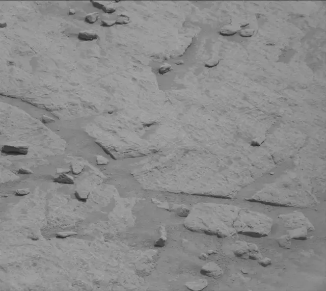 Sol 3646: Mast Camera (Mastcam)