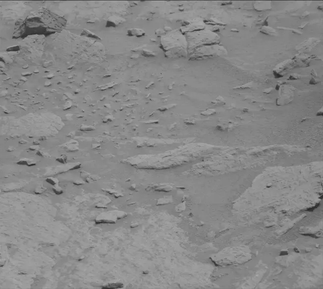 Sol 3646: Mast Camera (Mastcam)
