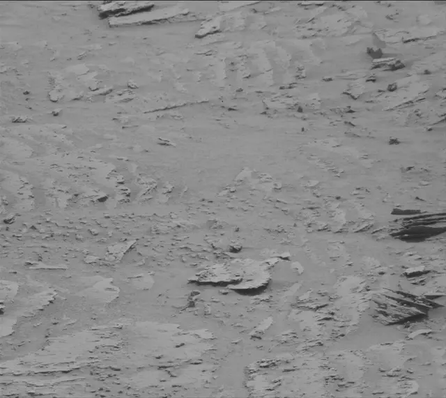Sol 3646: Mast Camera (Mastcam)