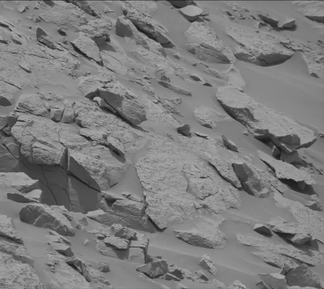 Sol 3646: Mast Camera (Mastcam)