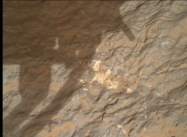 Sol 3646: Mars Hand Lens Imager (MAHLI)