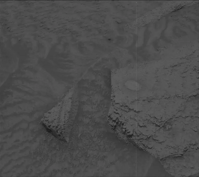 Sol 3648: Mast Camera (Mastcam)