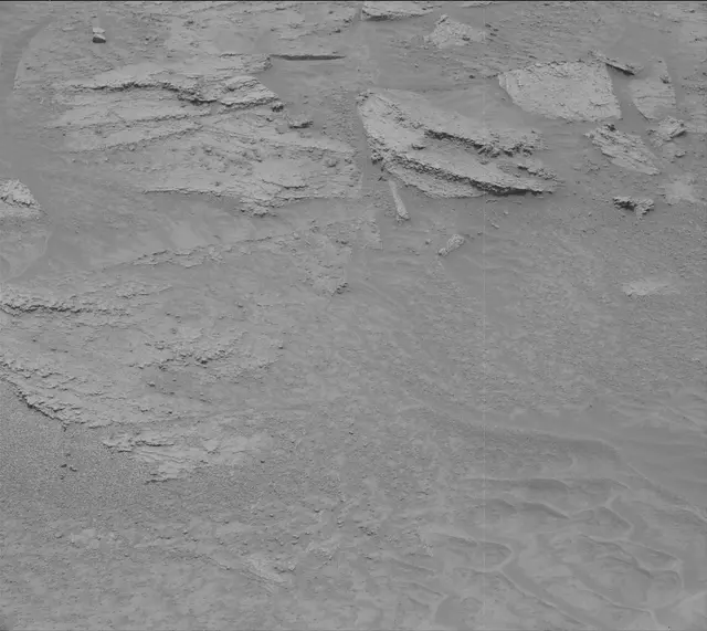 Sol 3648: Mast Camera (Mastcam)