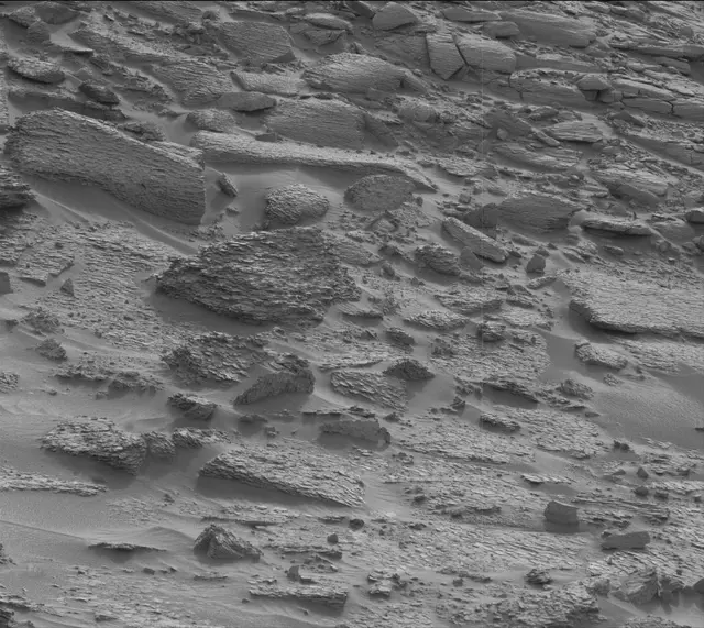Sol 3648: Mast Camera (Mastcam)
