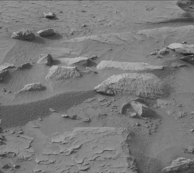 Sol 3648: Mast Camera (Mastcam)