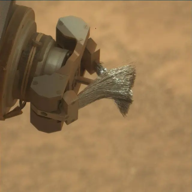 Sol 3648: Mast Camera (Mastcam)
