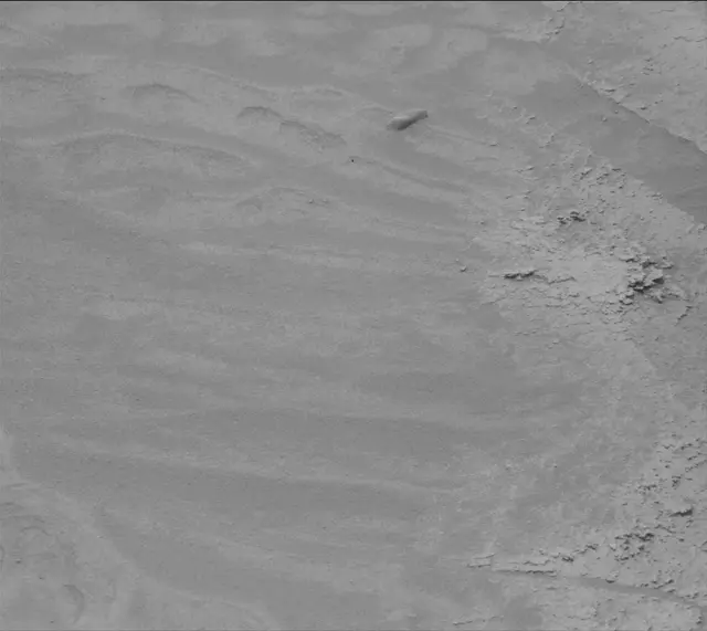 Sol 3648: Mast Camera (Mastcam)