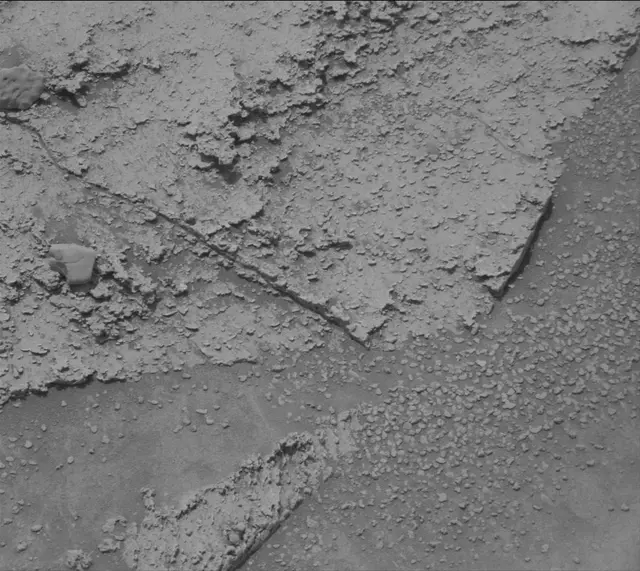 Sol 3648: Mast Camera (Mastcam)