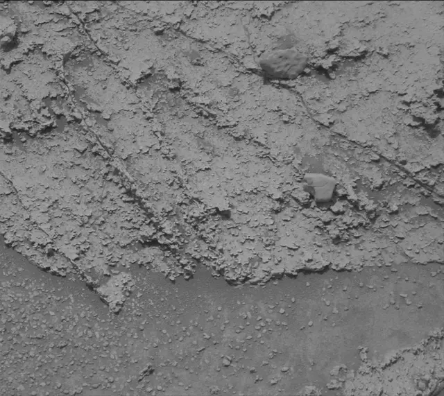 Sol 3648: Mast Camera (Mastcam)