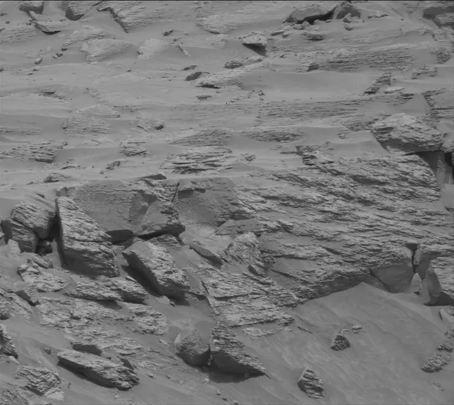 Sol 3648: Mast Camera (Mastcam)