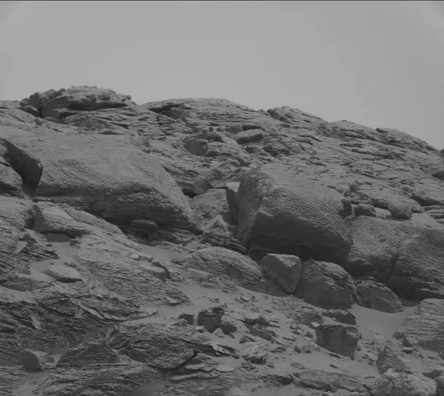 Sol 3648: Mast Camera (Mastcam)