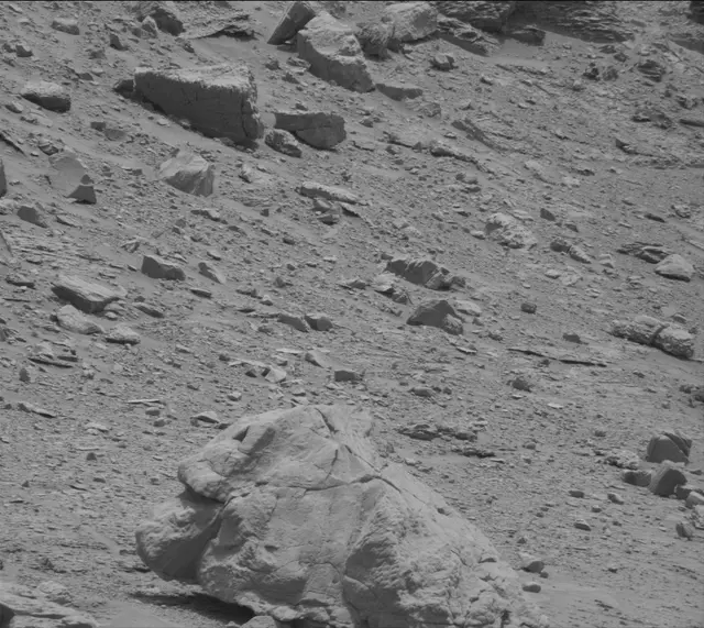 Sol 3648: Mast Camera (Mastcam)