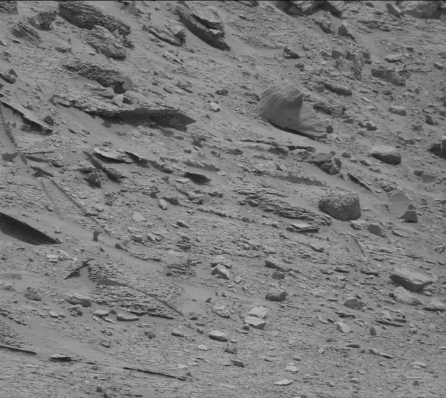 Sol 3648: Mast Camera (Mastcam)