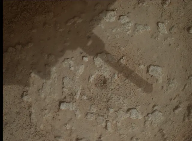 Sol 3648: Mars Hand Lens Imager (MAHLI)